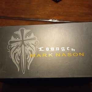 Lounge by Mark Nason Size 9.5